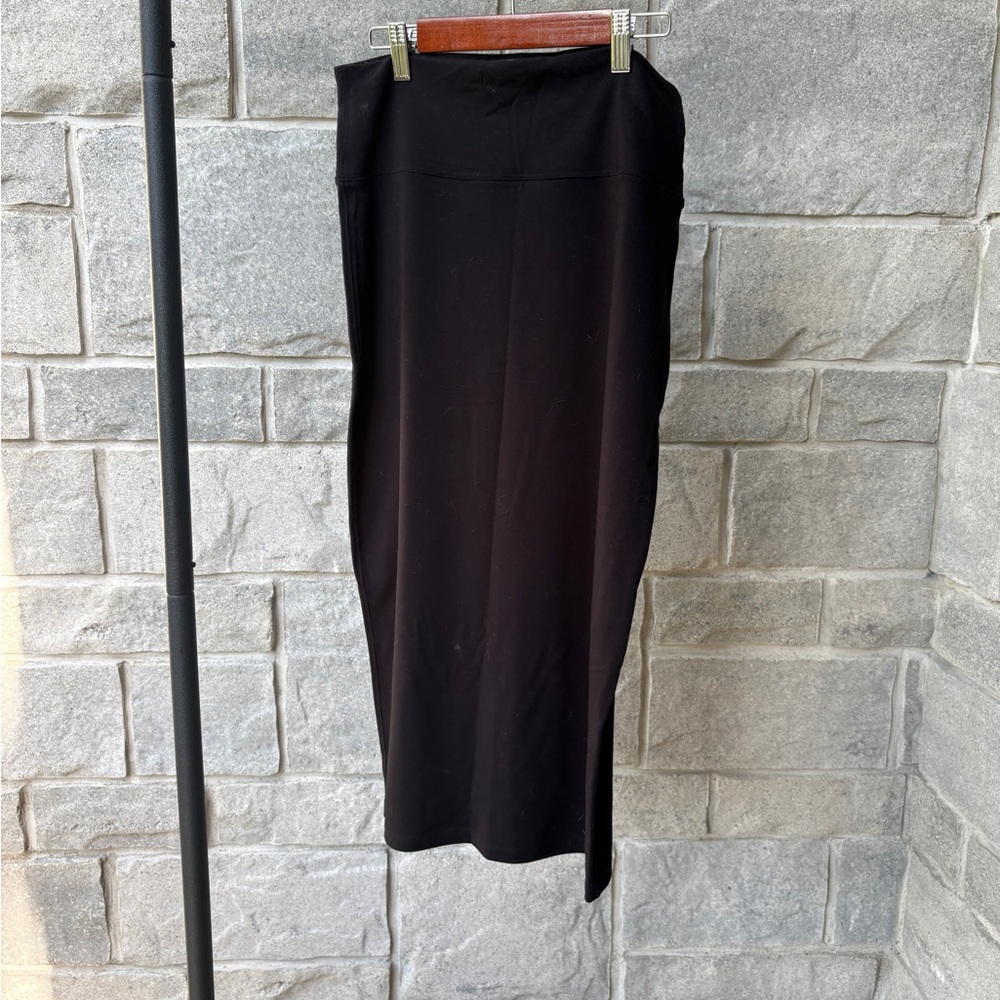 Babaton Black Midi Skirt
